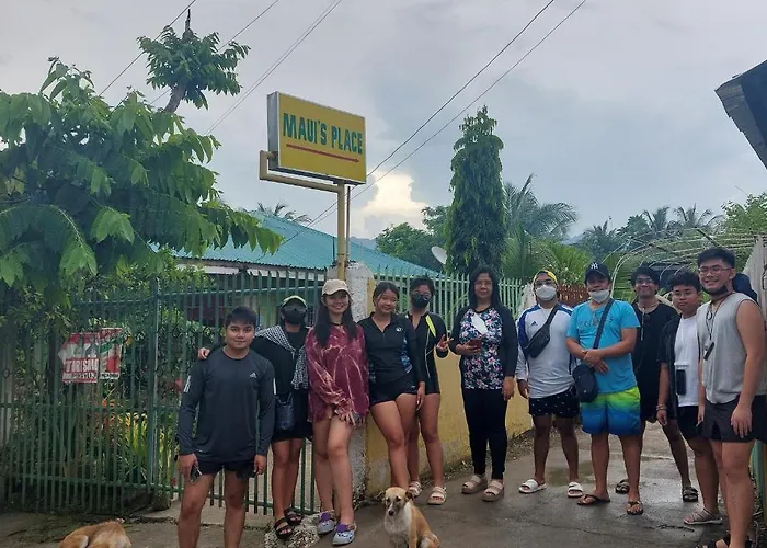 Hostel Maui's Place Badian