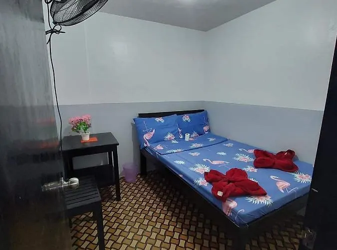 Maui's Place Hostel