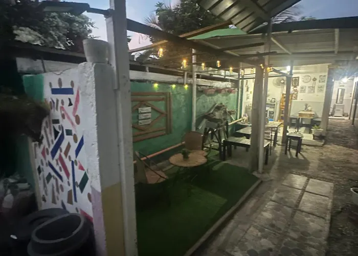 Maui's Place * Бадиан